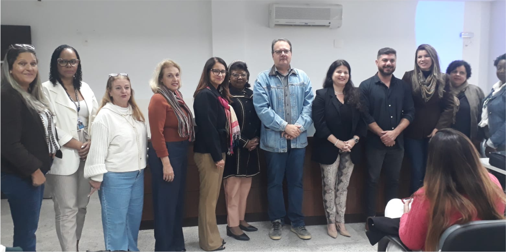 Representantes de Vargem Alta participam de encontro da Microrregião Centro Sul de Saúde e fortalecem a colaboração entre municípios