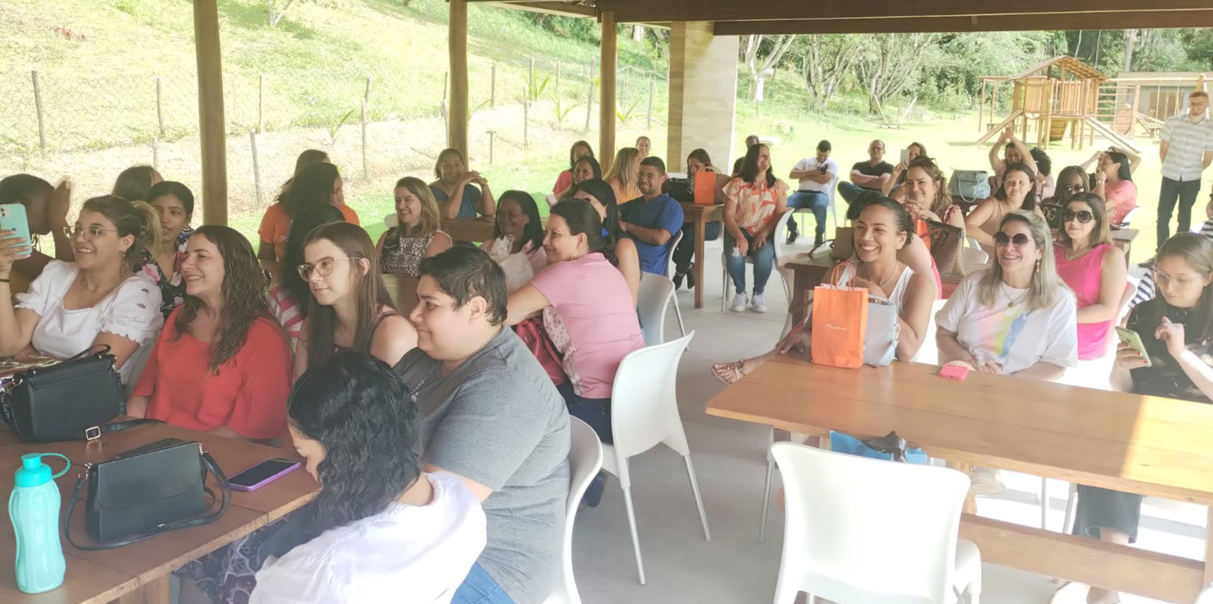 Secretaria Municipal de Educação homenageia escolas do campo em Vargem Alta