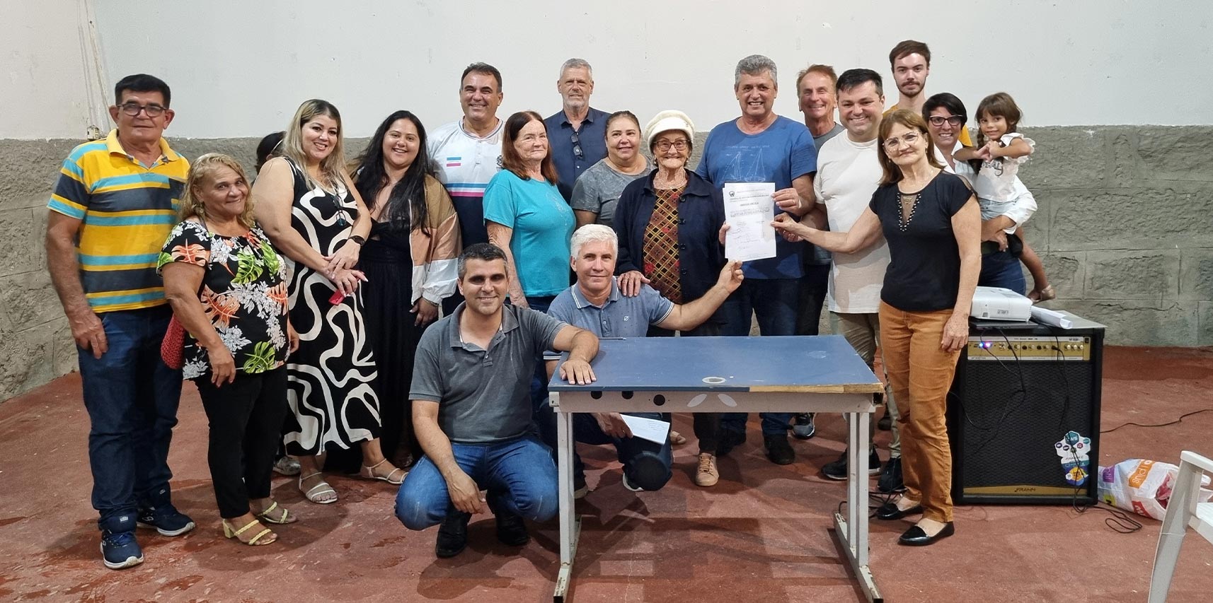 Prefeitura de Vargem Alta dá ordem de serviço para a construção de campo de bocha em Jaciguá