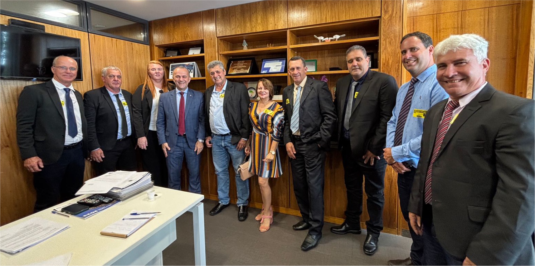 Comitiva de Vargem Alta visita Brasília em busca de recursos para o município