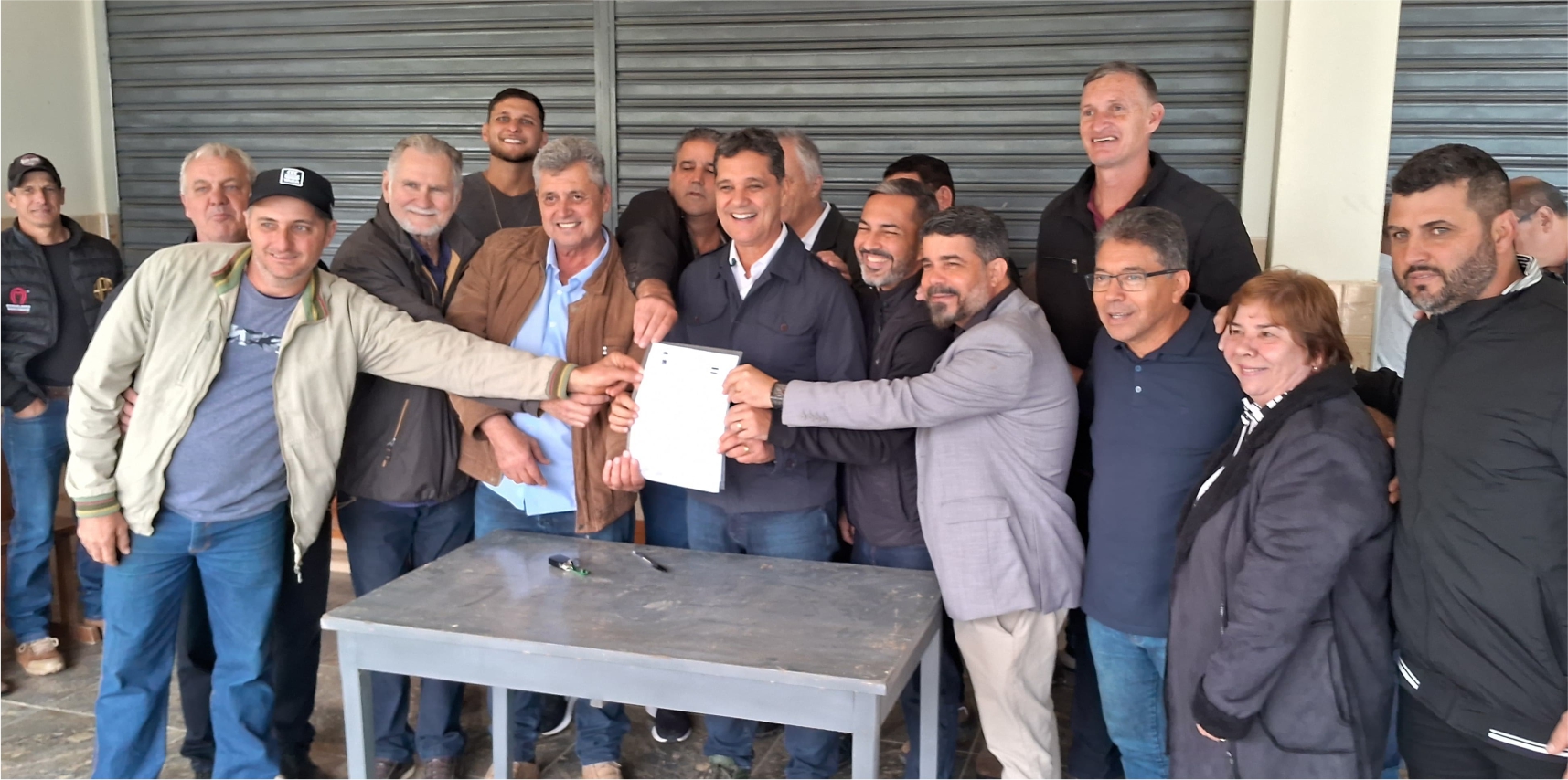 NOTÍCIA: Vice-governador visita obras e faz anúncios em Vargem Alta