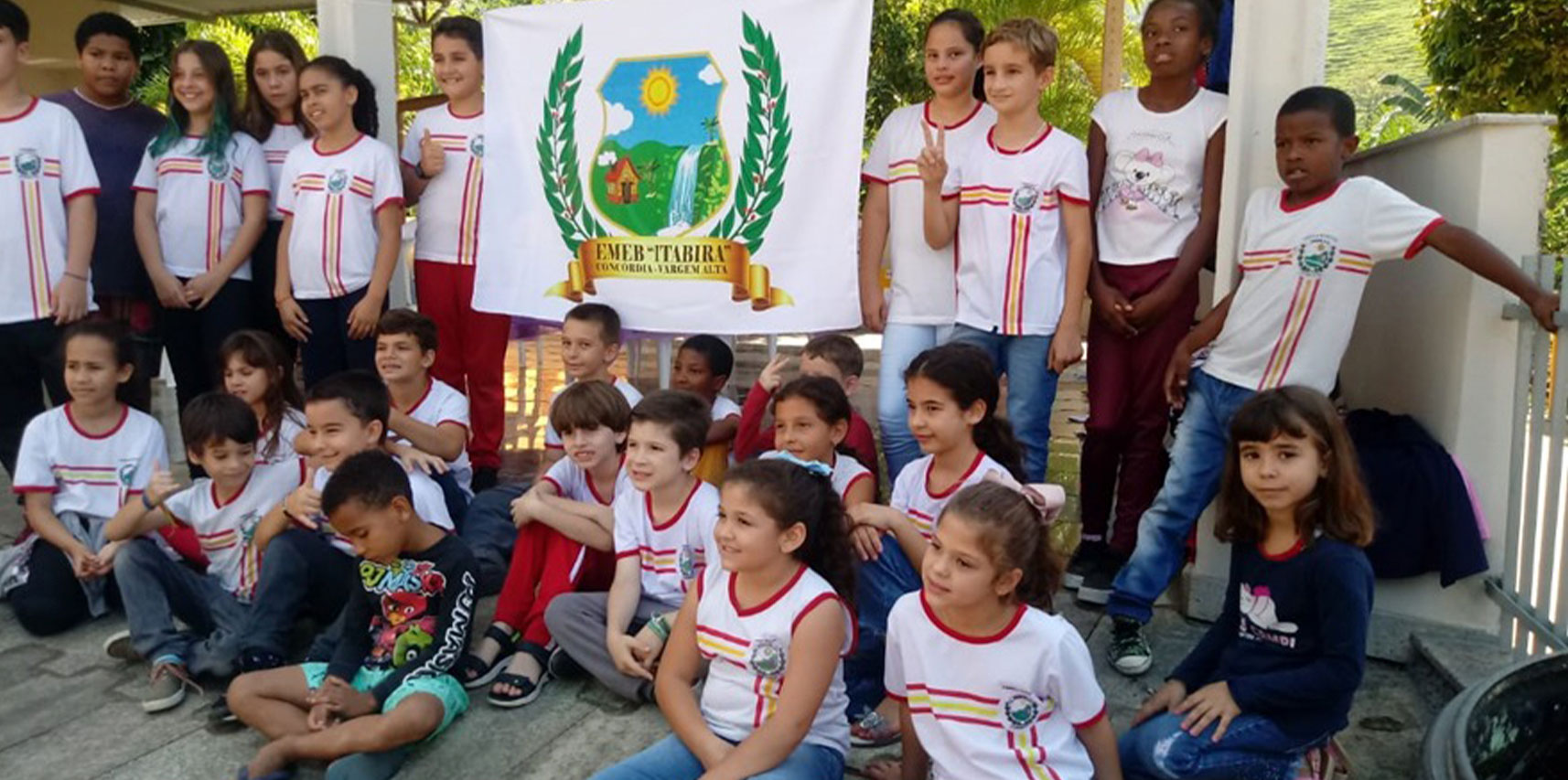 Escola do Campo EMEB Itabira apresenta trabalhos sobre meio ambiente, violência contra a mulher e Lei 10.639/03 no Dia da Conquista