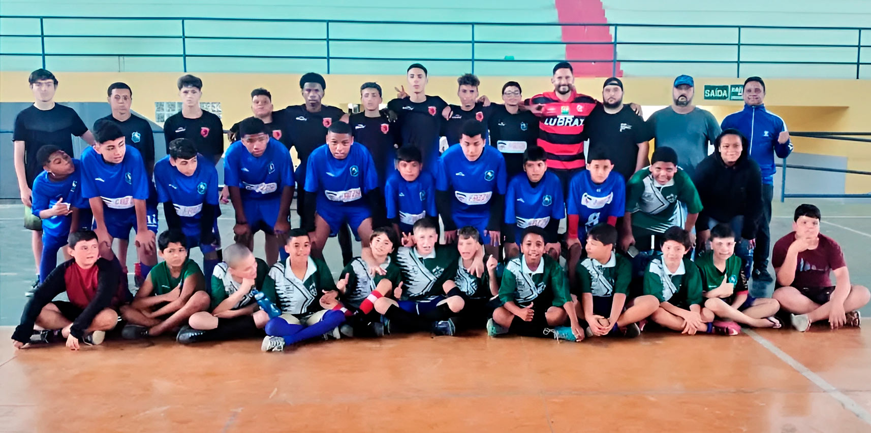 Atletas do Projeto de Futsal Vargem Alta participam de amistoso em Cachoeiro de Itapemirim